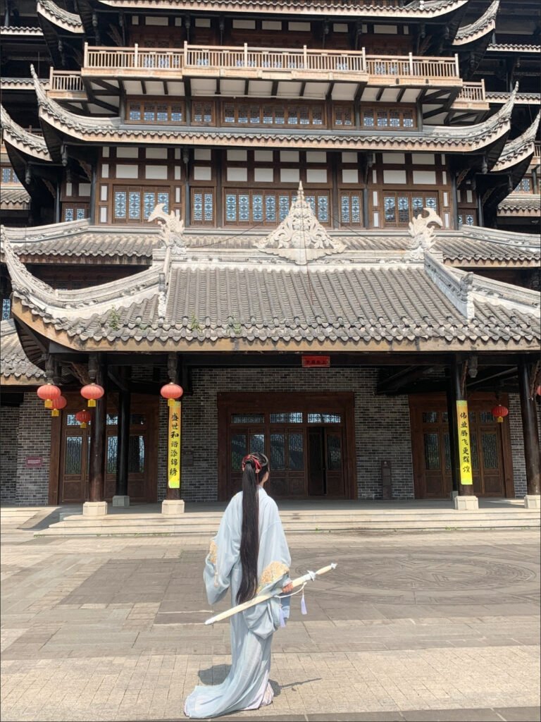 Authentic Mashan Chu Tomb Han Dynasty restoration Hanfu 3-piece wide sleeve robe, blue Hanfu full body model shooting