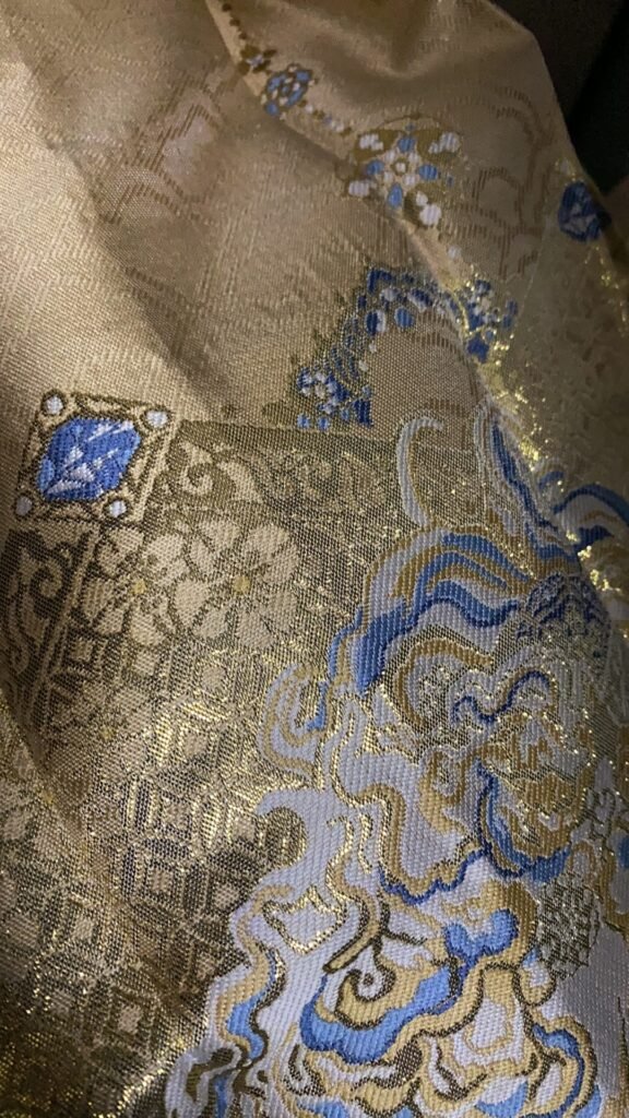 Close up of woven gold makeup flower jacquard fabric of Samiusglobal Shifang Ming Hanfu