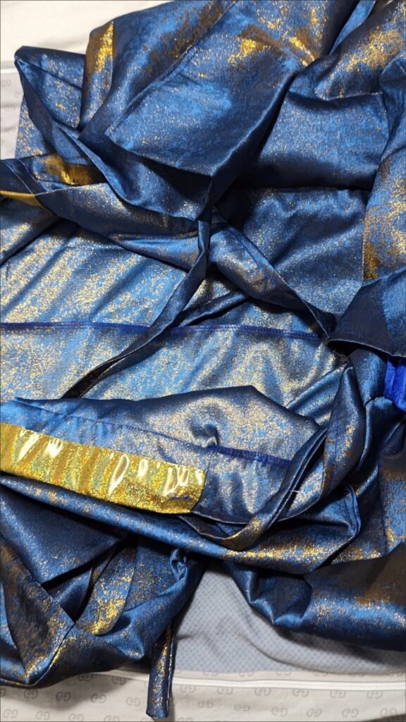 Zhenyinglian Star River World men ming hanfu, blue woven gold Taoist Robe with furry cloak